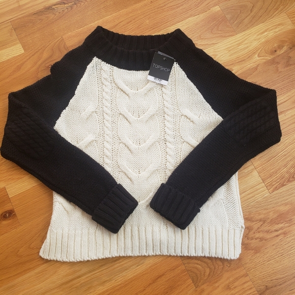 Topshop Sweaters - NWT TopShop Black and White Cable Knit Sweater, Size 6